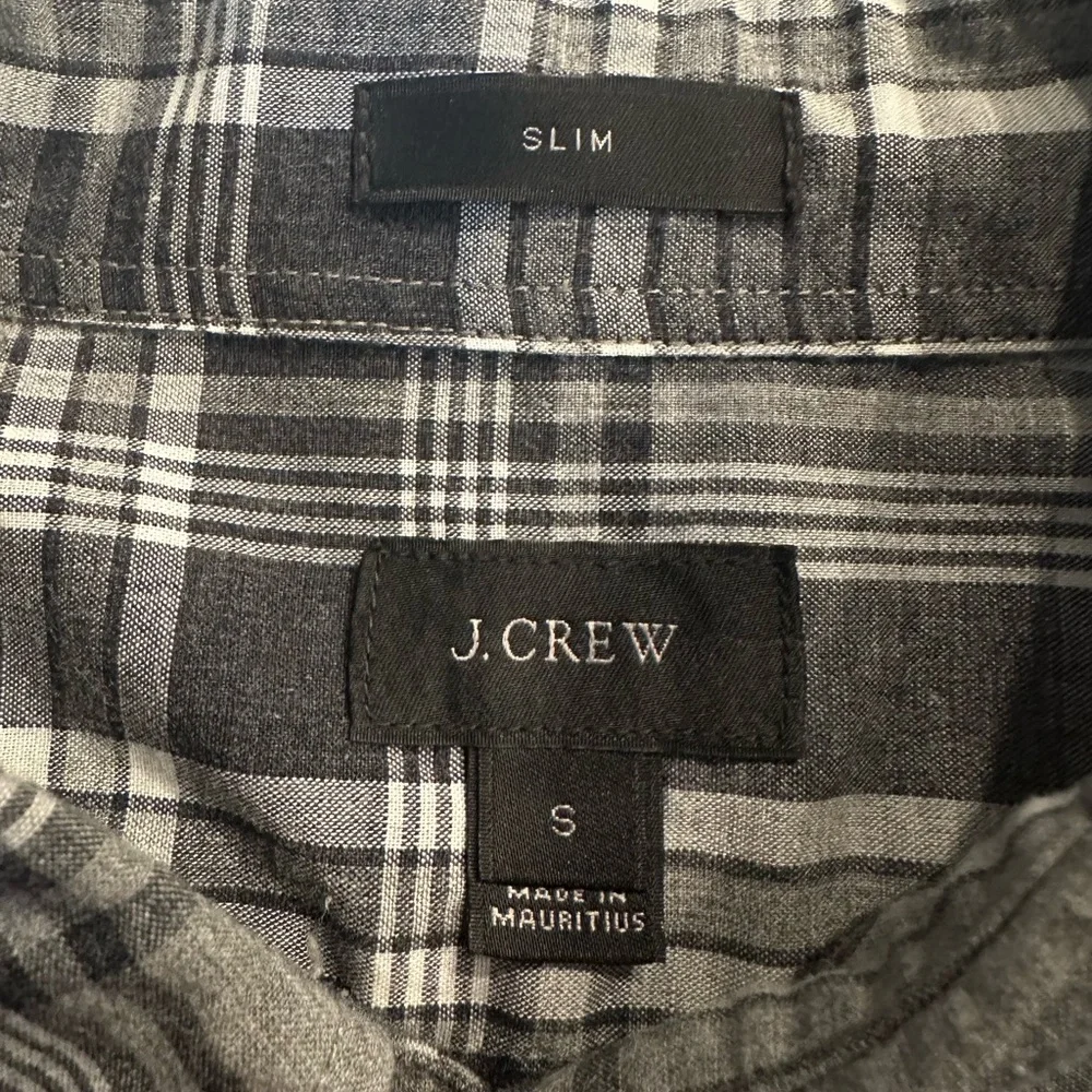 J. Crew plaid slim fit casual button down long sleeve shirt